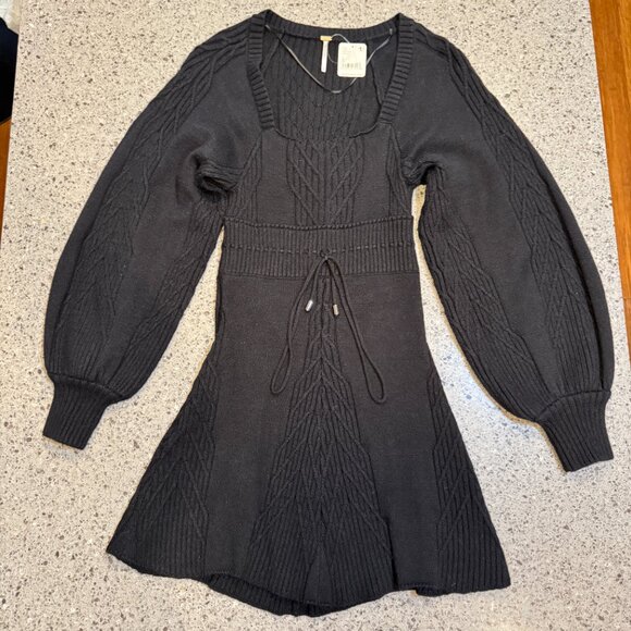 NWT Free People Emmaline Open Back Black Mini Cable Knit Sweater Dress Size S - Picture 6 of 13